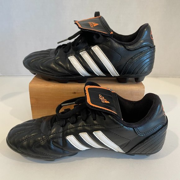 ADIDAS TELSTAR TRX HG J SOCCER CLEATS - Size 4.5Y – BLACK/WHITE/ORANGE 463288 - Picture 5 of 8